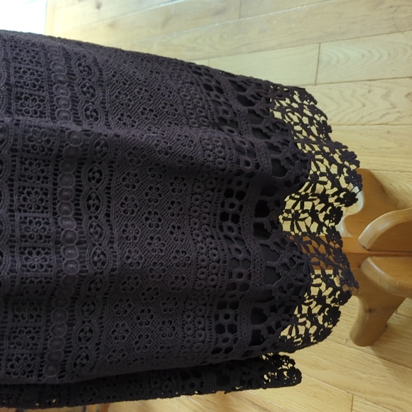 Lace strapless dress - Picture 3 of 6